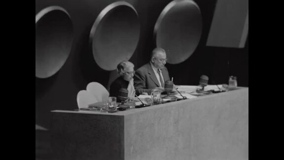 462nd Plenary Meeting of General Assembly: 8th Session - Part 1