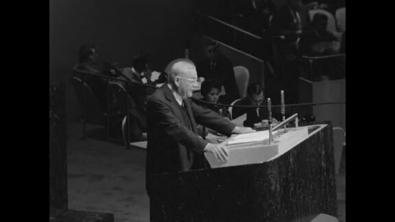 749th Plenary Meeting of General Assembly: 13th Session - Part 2