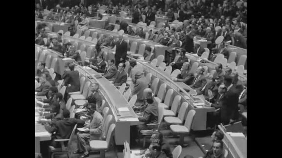 869th Plenary Meeting of General Assembly: 15th Session - Part 2