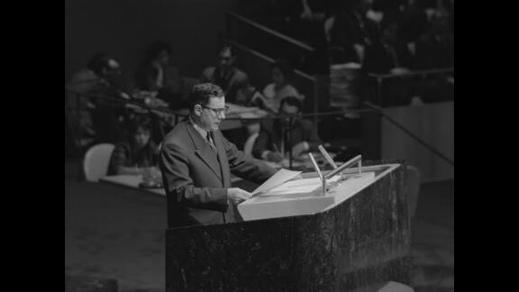 1127th Plenary Meeting of General Assembly: 17th Session - Part 1