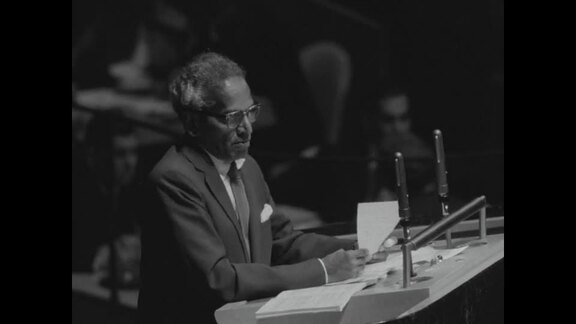 753rd Plenary Meeting of General Assembly: 13th Session - Part 1