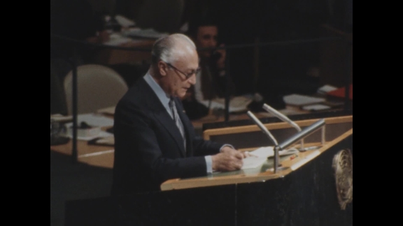 18th Plenary Meeting of General Assembly: 10th Special Session - Part 1