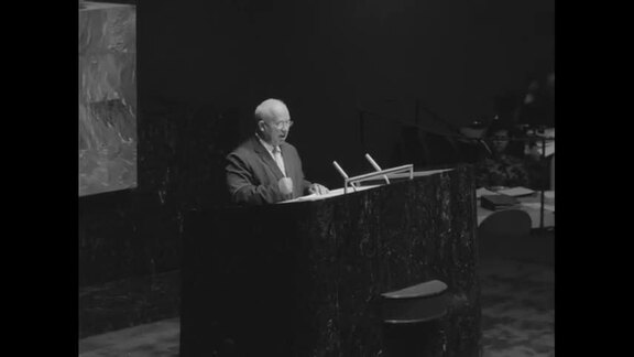 869th Plenary Meeting of General Assembly: 15th Session - Part 12