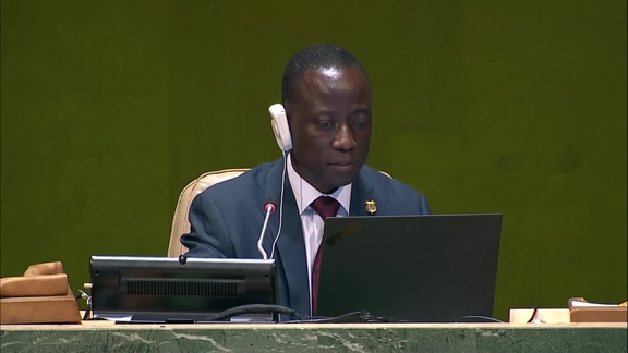 General Assembly: 82nd Plenary Meeting, 76th Session