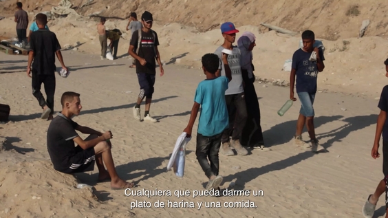 Entre el fuego y el hambre, los gazatíes se enfrentan a la muerte en busca de alimentos