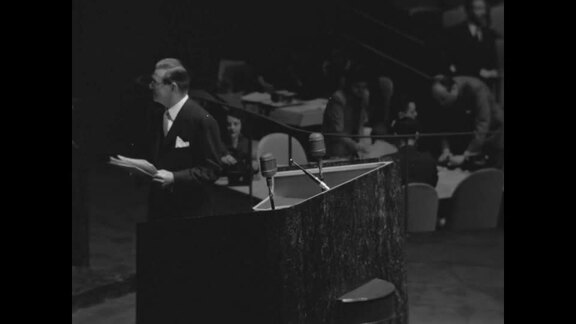 381st Plenary Meeting  of General Assembly: 7th Session 