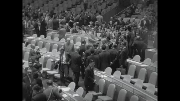 516th Plenary Meeting of General Assembly: 10th Session - Part 1