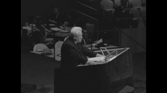 1220th, 1221st Plenary Meetings of General Assembly: 18th Session