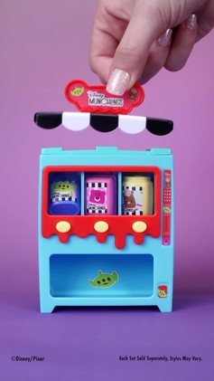 Disney Munchlings Mystery Micro Munch Vending Machine
