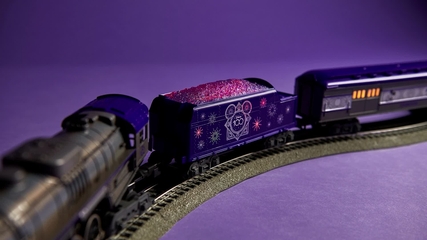 Lionel 100th anniversary train set on sale