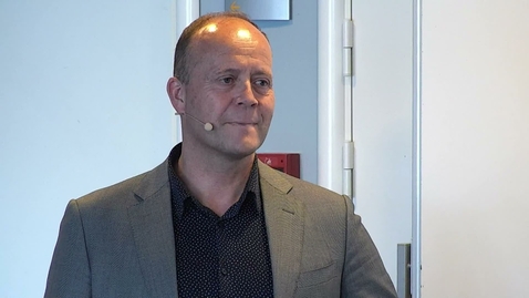 Thumbnail for Fremtidens intelligente industri  med AI og mobilteknologi v/Martin Pock