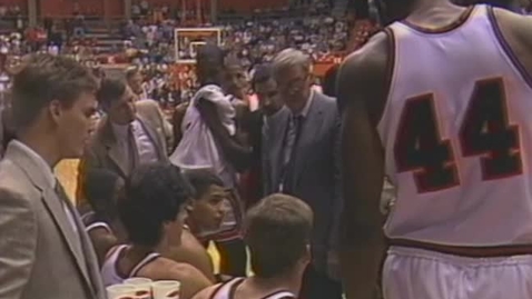 Thumbnail for entry Oregon State University basketball timeout footage, 1986