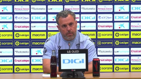 Miniatura para Rueda de prensa de Sergio en la previa del Cádiz - Osasuna (24-04-23)