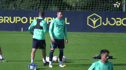 Miniatura para Intensa mañana de trabajo pensando en el Atleti (25-11-21)