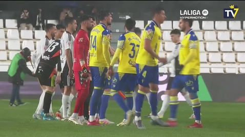 Miniatura para Resumen del Burgos 2-2 Cádiz