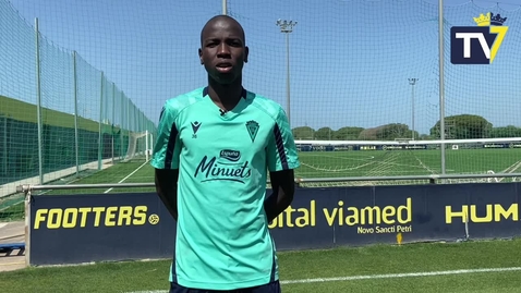 Miniatura para la entrada Moussa: &quot;Espero poder jugar mucho en el filial&quot;