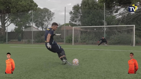 Miniatura para la entrada Retos de fútbol: Penaltis  silenciosos - Nando y Víctor 