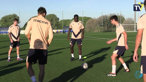 Miniatura para Primer entrenamiento de Hamza con el Cadiz CF C