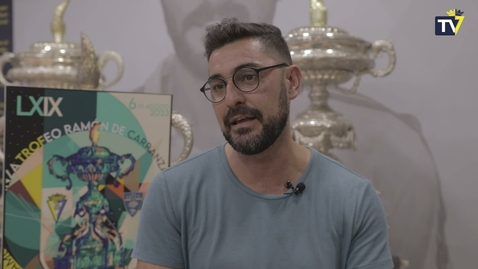 Miniatura para Antonio Caro: &quot;El cartel del Trofeo Carranza es parte de la esencia del gaditano&quot;