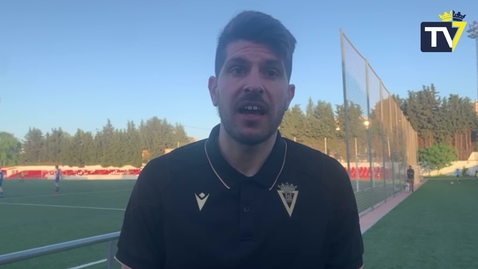 Miniatura para Iván Pernía: &quot;Un balón que rebota en la jugadora y entra&quot; (13/04/2024)