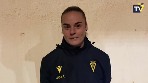 Miniatura para Lucía Atencia: &quot;Debutar con el primer equipo es una experiencia muy bonita&quot;
