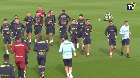 Miniatura para Empiezan los entrenamientos preparando la visita del Sevilla FC (27-03-23)