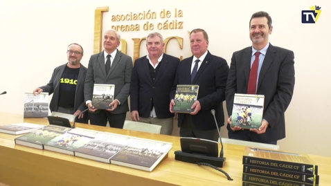 Miniatura para la entrada El Cádiz CF presenta la enciclopedia histórica de la entidad (12-12-22)