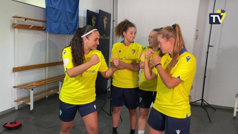 Miniatura para Making-of de la sesión de fotos del equipo femenino.