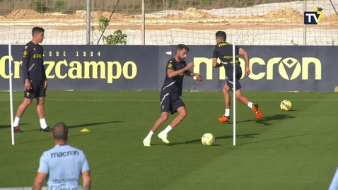 Miniatura para la entrada El equipo trabajó por última vez antes de viajar a Barcelona (20-04-23)