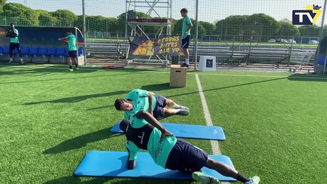 Miniatura para la entrada El Cádiz B prepara el partido ante el CF Panadería Pulido (14/10)