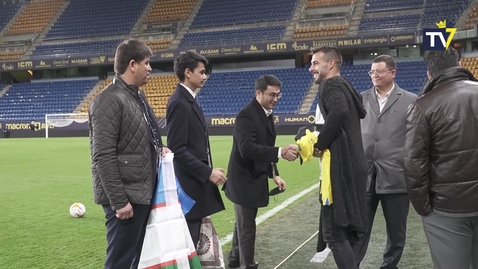 Miniatura para Uzbekistán y el Cádiz CF estrechan lazos