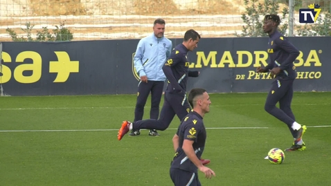 Miniatura para El equipo se ejercita preparando la visita a la Real Sociedad (28-02-23)