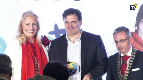 Miniatura para Manuel Vizcaíno, reconocido con el Premio Skålidad Turística Cádiz 2021 (17.11.2022)