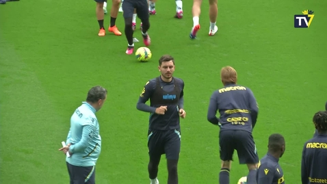 Miniatura para la entrada El equipo cadista trabajó en el estadio pensando en la visita del Getafe (07-03-23)