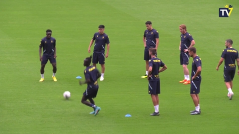 Miniatura para Sesión en el estadio preparando la visita de la Real Sociedad (11-08-22)
