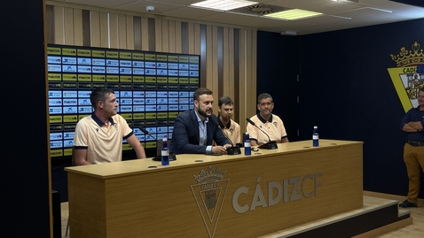 Miniatura para Jonathan Delgado, Fran y Eloy seguirán en el Cádiz CF Genuine
