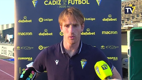 Miniatura para Álex Fernández olvida la lesión de final de liga