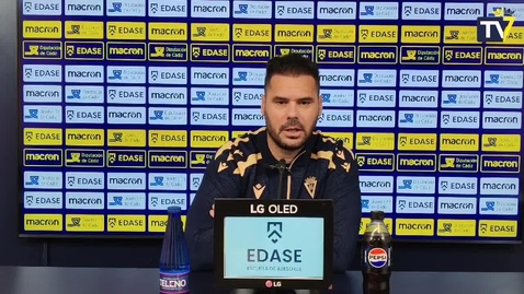 Miniatura para Javi Navarro: &quot;El equipo está con muchas ganas tras el parón&quot;