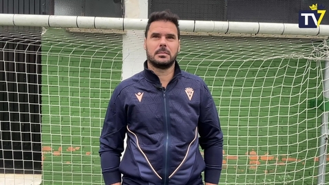 Miniatura para Javi Navarro: &quot;Fuera de casa nos falta efectividad y gol&quot; (24/11/2024)