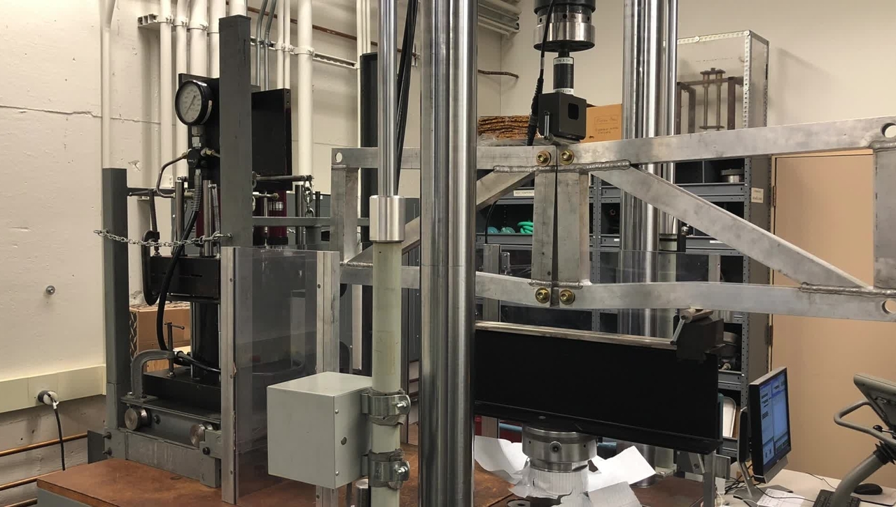 Hill Hall 151: Servohydraulic Load Frames