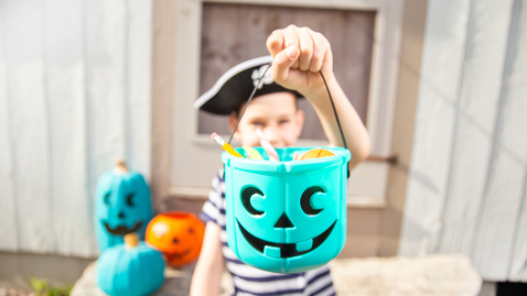 Thumbnail for Making Halloween Safe &amp; Fun for Kids with Food Allergies