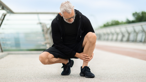 Thumbnail for How to Tell If It's Shin Splints or a Stress Fracture