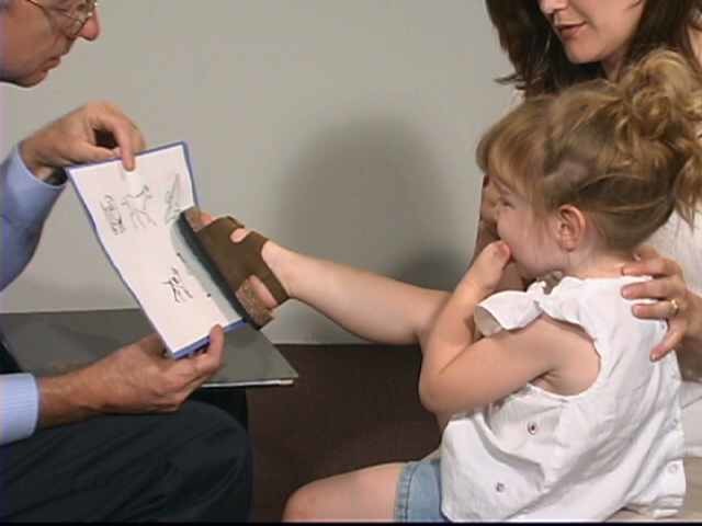 toddler exam Pediatric Neurologic Examination Videos & Descriptions: 2½ Year Old